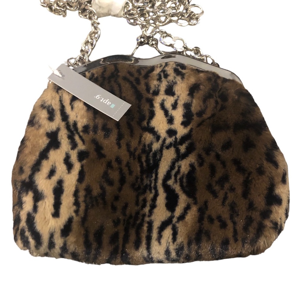 NWT Apt. 9 soft fuzzy leopard purse, Brand new, never used.